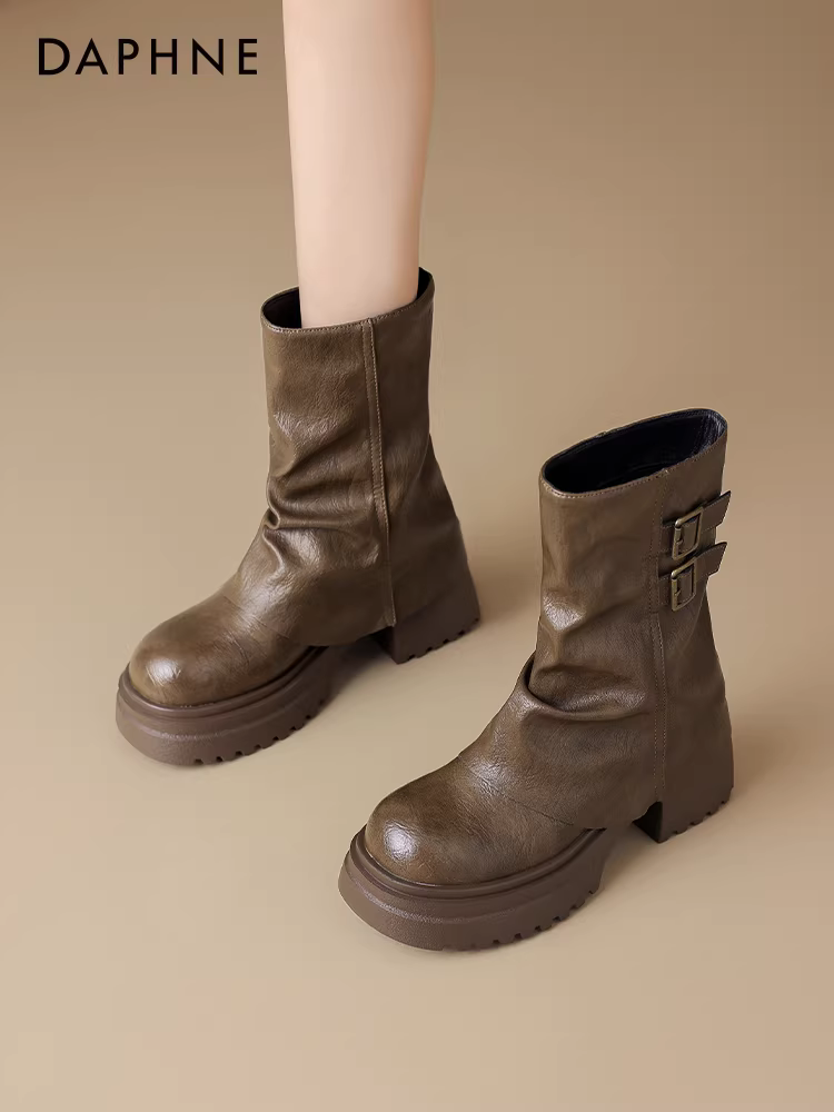 Giày bốt cao gót ngắn màu đen Daphne dành cho nữ, kiểu dáng mùa xuân mới 2025, kiểu bốt quần nữ mùa xuân thu, bốt lười, bốt Martin