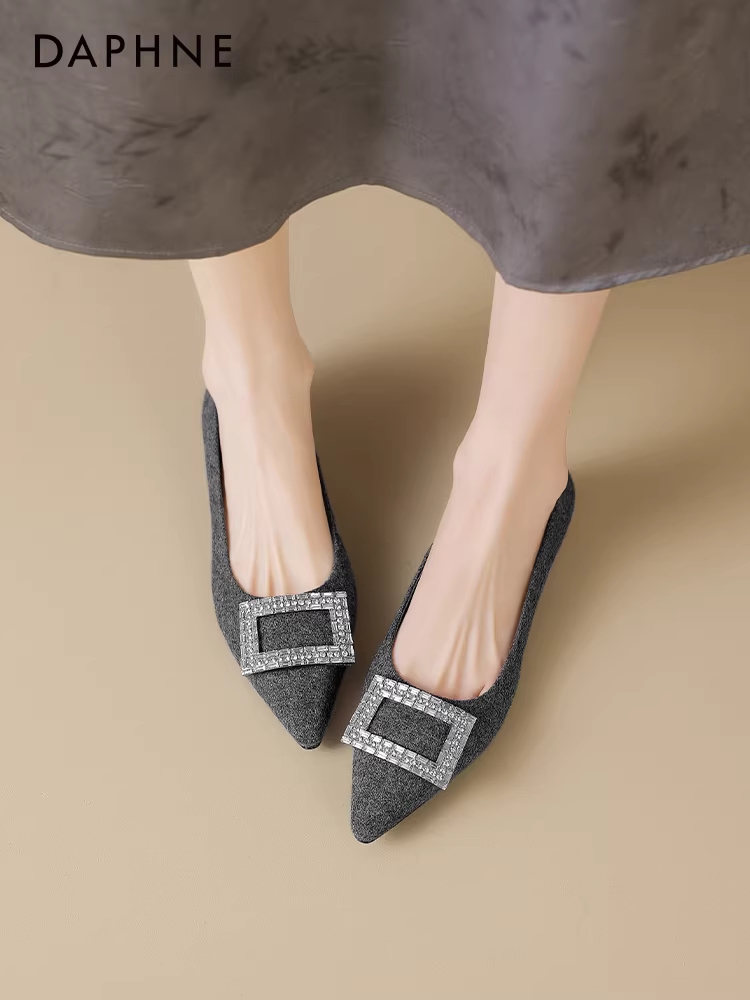 Giày nữ kiểu Pháp Daphne mùa hè 2025 mới, giày bệt mũi nhọn gót thấp, giày da đế xuồng mùa thu, giày đế dày mùa thu