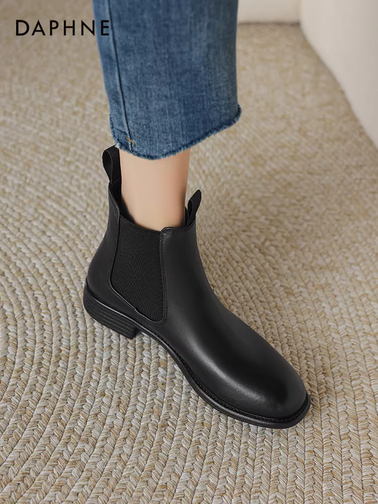 Giày Chelsea Daphne mùa thu đông 2025 kiểu mới, kiểu dáng ôm sát, phong cách Anh, lót lông, kiểu Martin, giày ngắn nữ