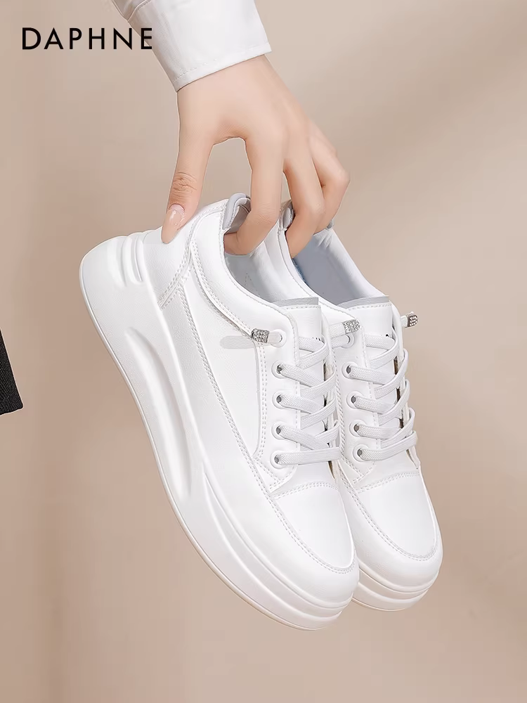 Giày thể thao Daphne kiểu lười màu trắng dành cho nữ, mẫu mới thu 2025, đế mỏng, thoáng khí, phong cách thường ngày