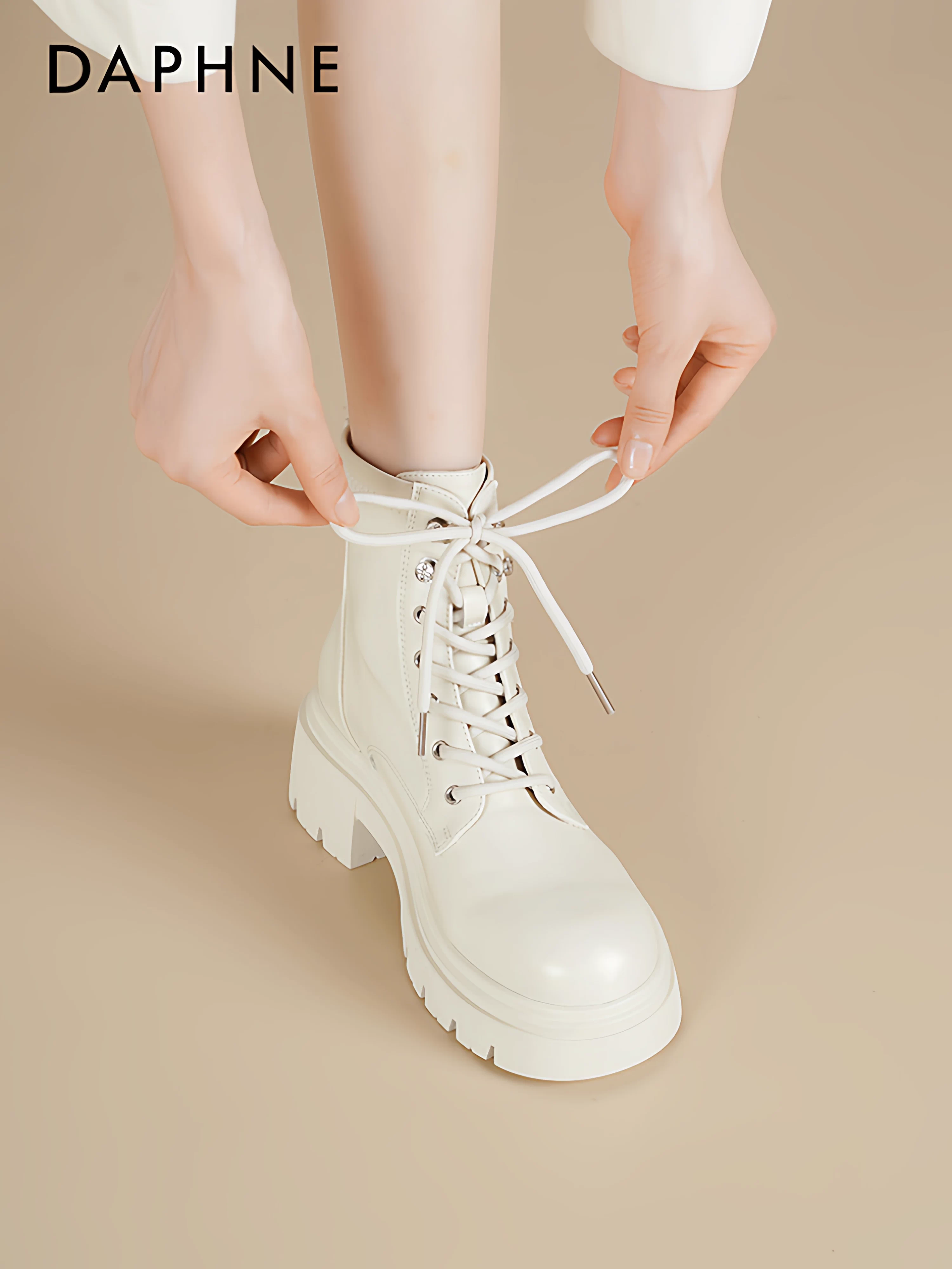 Giày bốt Daphne Martin nữ thu đông 2025, kiểu mới đế dày tăng chiều cao, bốt ngắn nữ đang thịnh hành