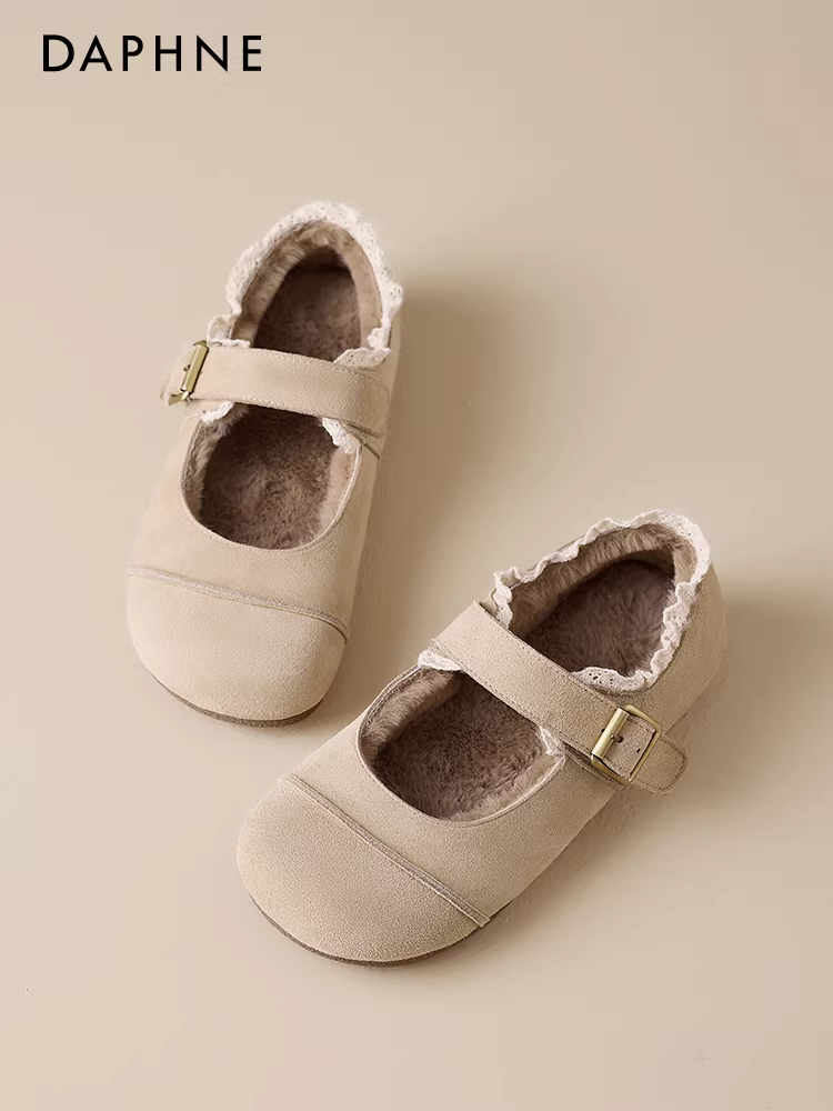 Giày Mary Jane đế bằng Daphne Sen phối chân váy, giày nữ mùa thu đông lót lông cừu 2025 mới đế mềm, giày cotton.