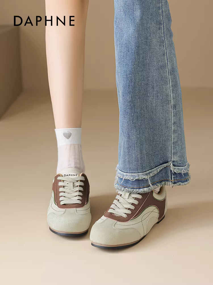 Giày tập Daphne dành cho nữ 2025, kiểu dáng mới mùa thu, retro, đa năng, giày thể thao đế bằng, không gây mỏi chân