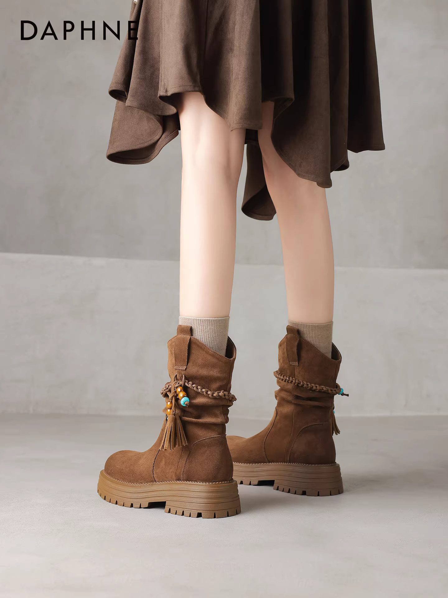 Giày bốt ngắn Daphne dành cho nữ, mẫu mới thu đông 2025, kiểu Melard tua rua, phong cách cưỡi ngựa phương Tây, đế dày, kiểu Martin.