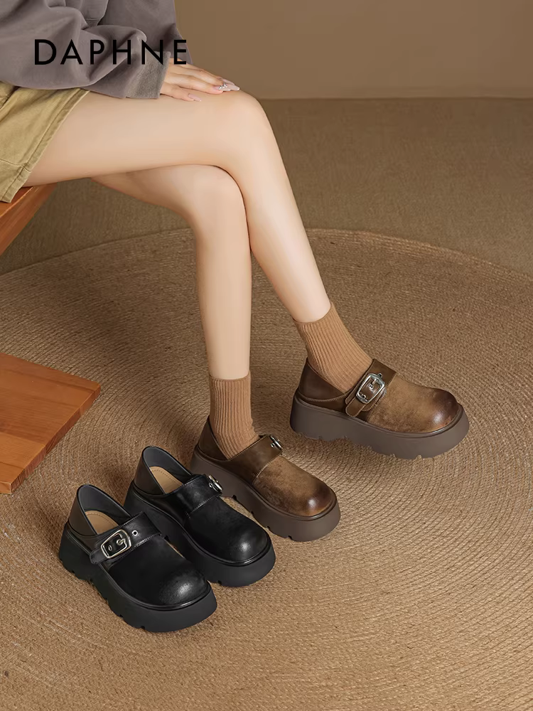 Giày lười đế dày Daphne dành cho nữ 2025, mẫu mới mùa thu, tăng chiều cao, giày đơn giản, kiểu retro, giày da nhỏ, mũi giày lớn, kiểu Birkenstock