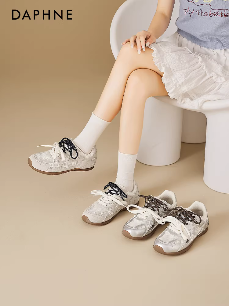 Giày tập múa ba lê Daphne bạc dành cho nữ, kiểu mới mùa thu 2025, giày thể thao tăng chiều cao đế dày màu trắng