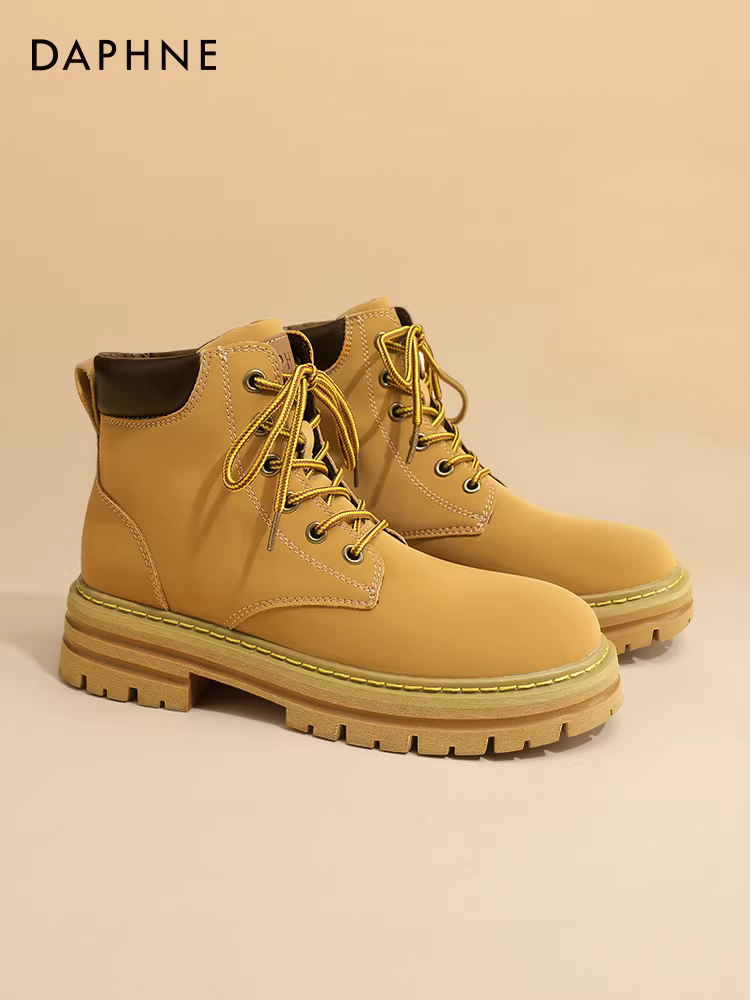 Giày bốt nữ Daphne Martin 2025 kiểu Anh, lót lông cừu, đế dày, đi phượt ngoài trời, màu vàng, kiểu ngắn, mùa thu đông mới