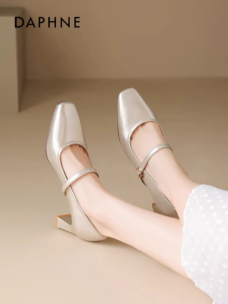 Giày Daphne Mary Jane nữ, kiểu mới thu đông 2025, giày đế thấp, kiểu dáng đẹp và cao cấp, giày cao gót thoải mái dành cho nữ.