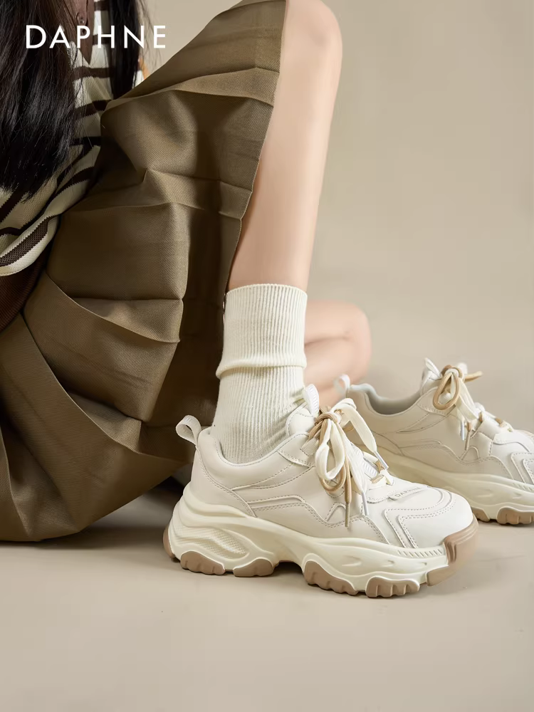 Giày thể thao đế dày Daphne dành cho nữ 2025, giày thể thao mới cho nữ mùa thu, giày tăng chiều cao đa năng, giày trắng phong cách mùa thu