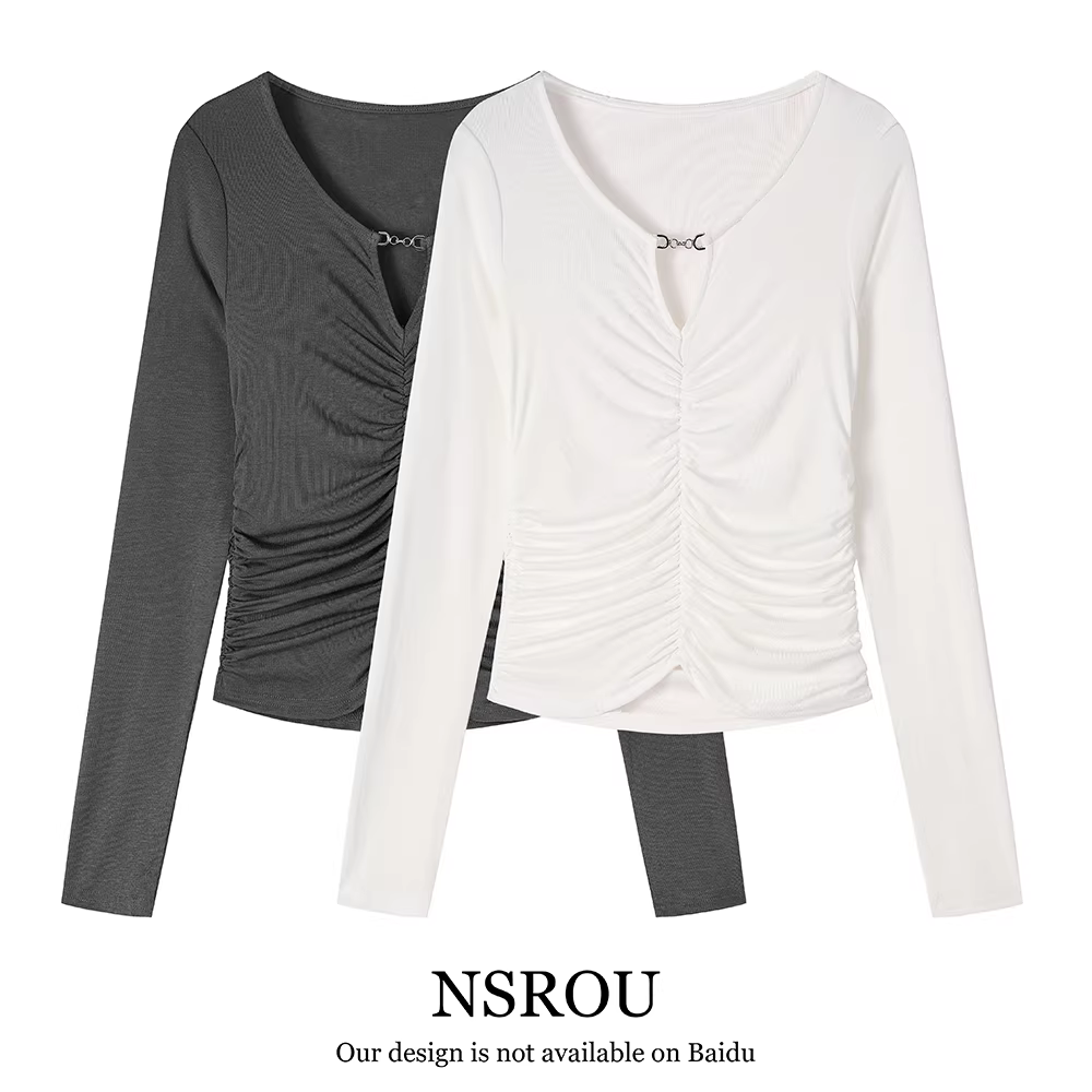 Áo thun dệt kim cao cấp và sành điệu dành cho nữ, thời trang xuân thu, áo lót dài tay màu trắng hợp thời trang và sang trọng.