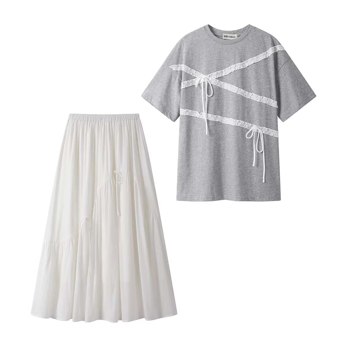 Bộ đồ hai mảnh áo thun ngắn tay và váy phối ren nhẹ nhàng kiểu Pháp dành cho nữ, phong cách mùa hè mới