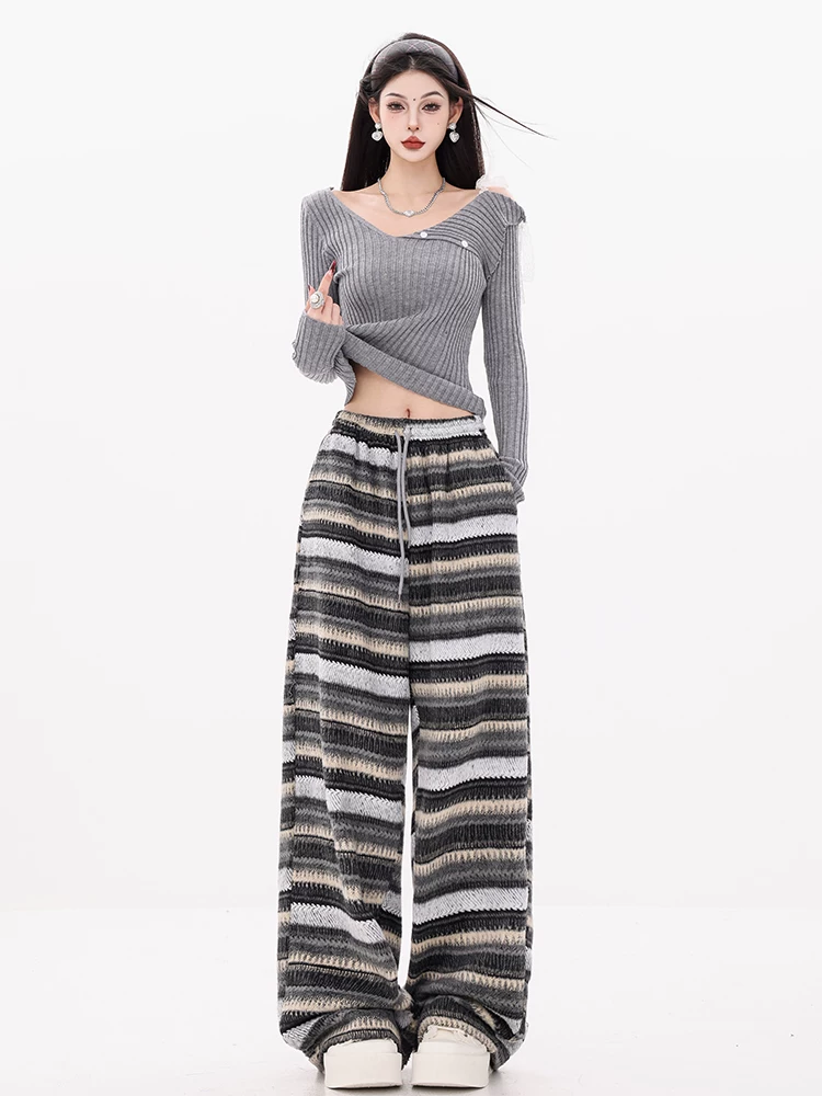 Quần ống rộng len dày kẻ sọc trà thông ABWEAR dành cho nữ Thu/Đông 2025, lưng thun, dáng thẳng
