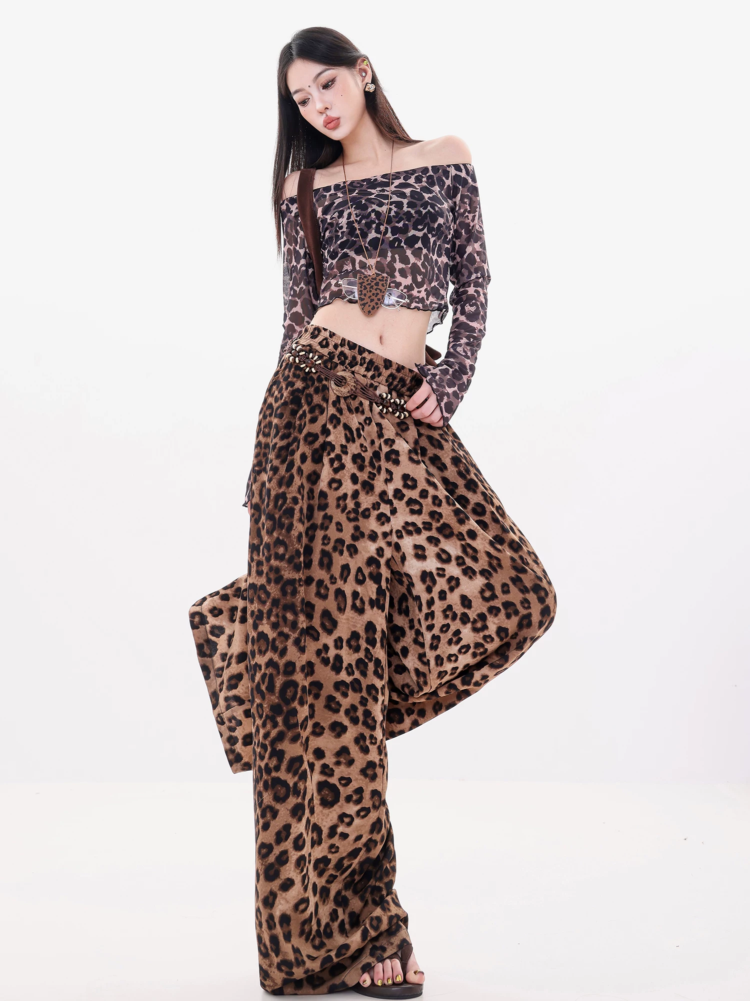 ABWLR Wild Revival - Quần thường ngày in họa tiết da báo kiểu Mỹ nguyên bản dành cho nữ có eo co giãn và ống quần rộng dài ngang sàn