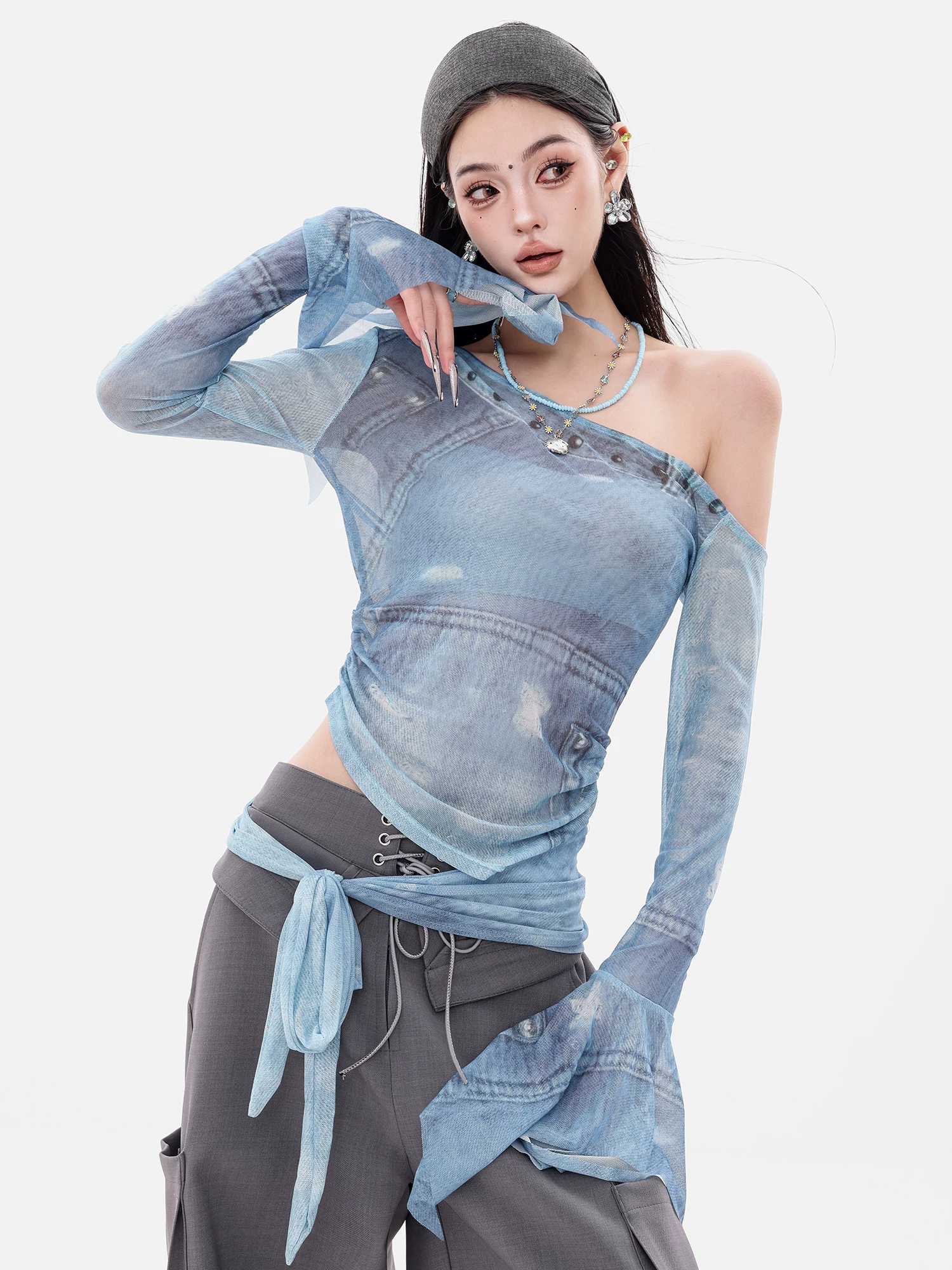 ABWEAR Urban Magazine - Áo thun lưới tay loe lệch vai phong cách hot girl nguyên bản dành cho nữ Thiết kế áo thun ôm vừa vặn