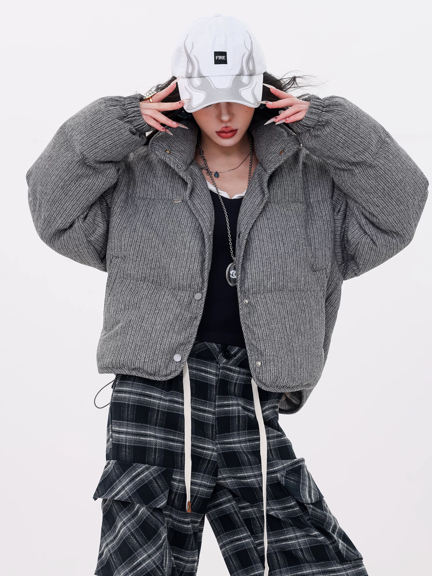 ABWLR Snow Wanderings - Áo khoác cotton cổ ngắn phong cách đường phố nguyên bản dành cho nữ, dáng rộng, áo khoác phao dày và ấm áp.