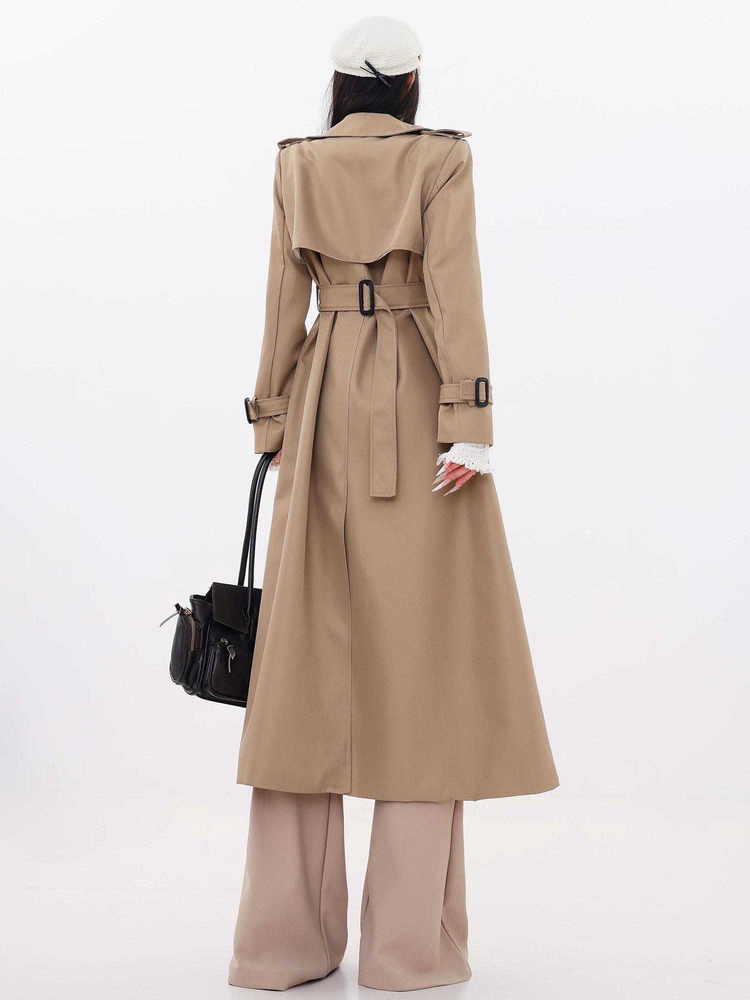 Áo khoác trench coat nữ kiểu Anh ABWLR - kiểu dáng cổ điển, dáng dài, cài khuy đôi, eo thon, thanh lịch.