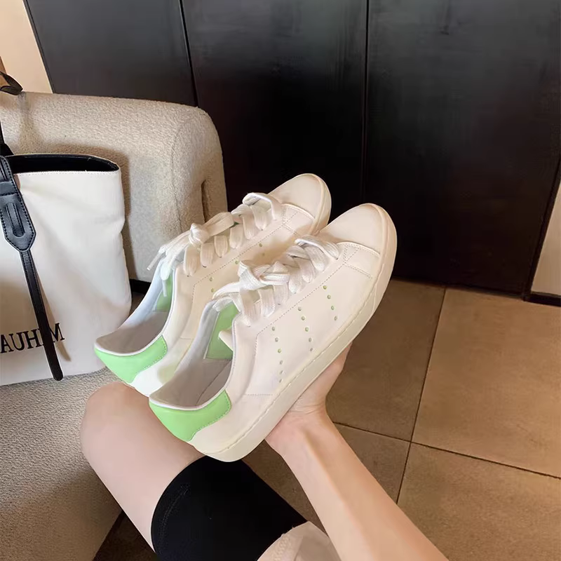 Phiên bản da bò ~ Giày thể thao màu trắng thông thường có dây buộc bằng da thật, mũi tròn, thoáng khí dành cho nữ, giày đế bằng mùa hè