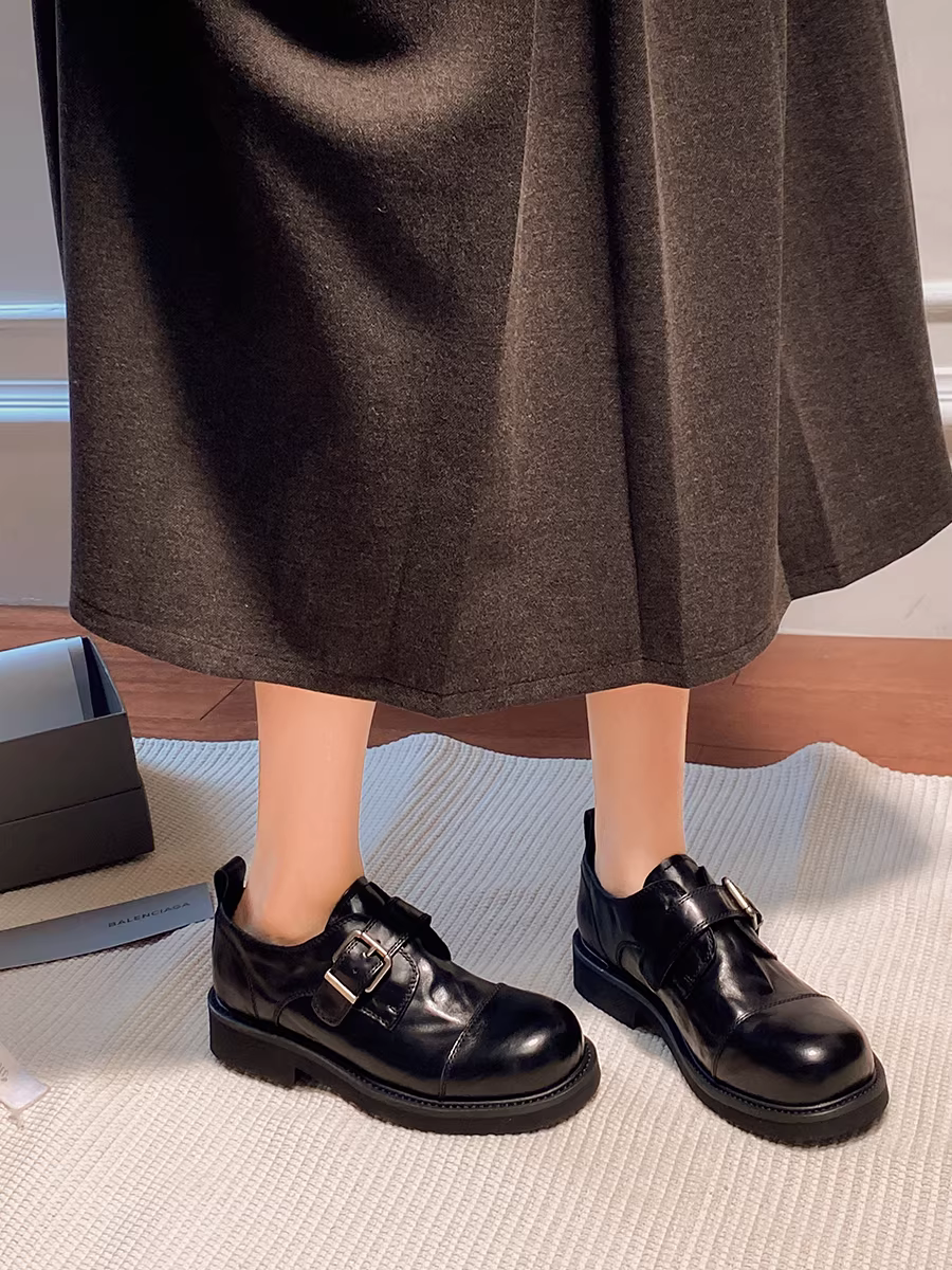 Phiên bản da bò~ Giày lười kiểu Anh cổ điển dành cho nữ có khóa thắt lưng, giày da nhỏ kiểu JK, mũi tròn bằng da thật