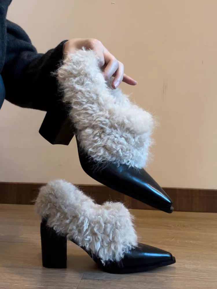 Phiên bản da cừu ~ Giày da mũi nhọn cao cấp dành cho nữ, giày đơn lông thú kiểu retro, giày nhung dày cao gót ấm áp bằng vải cotton