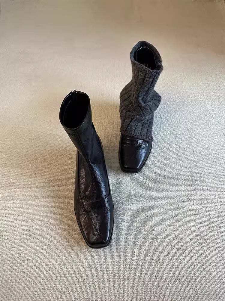 Phiên bản da bò ~ Giày bốt cổ ngắn đa năng mũi vuông bằng da thật tối giản dành cho nữ, giày bốt thon gọn có dây kéo phía sau kiểu cổ điển, giày bốt Martin.