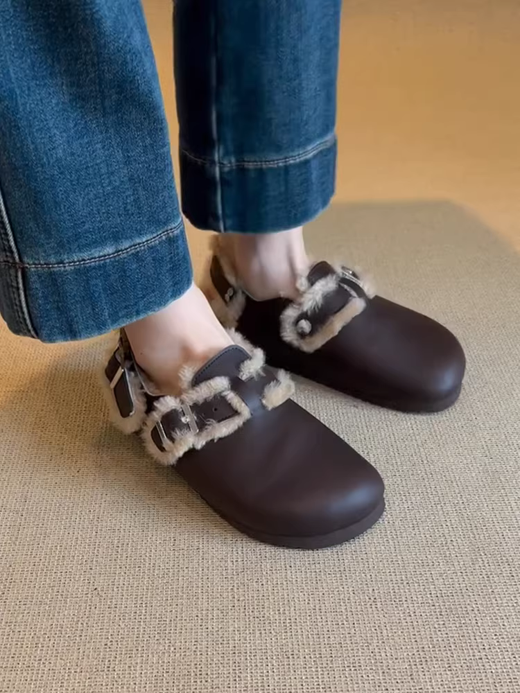 Phiên bản da bò ~ Giày Birkenstock ấm áp, đa năng, có lót lông cừu, thích hợp cho mùa thu đông dành cho nữ, có dây đeo phía sau và khóa, giày đế dày bằng da thật