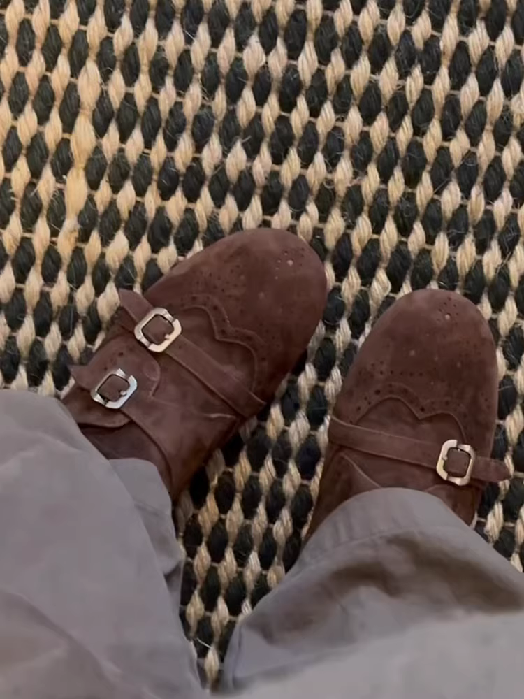 Phiên bản da cừu ~ giày lười có khóa thắt lưng bằng da lộn phong cách cổ điển dễ thương dành cho nữ, giày thời trang mũi tròn đế bằng kiểu dáng thời trang