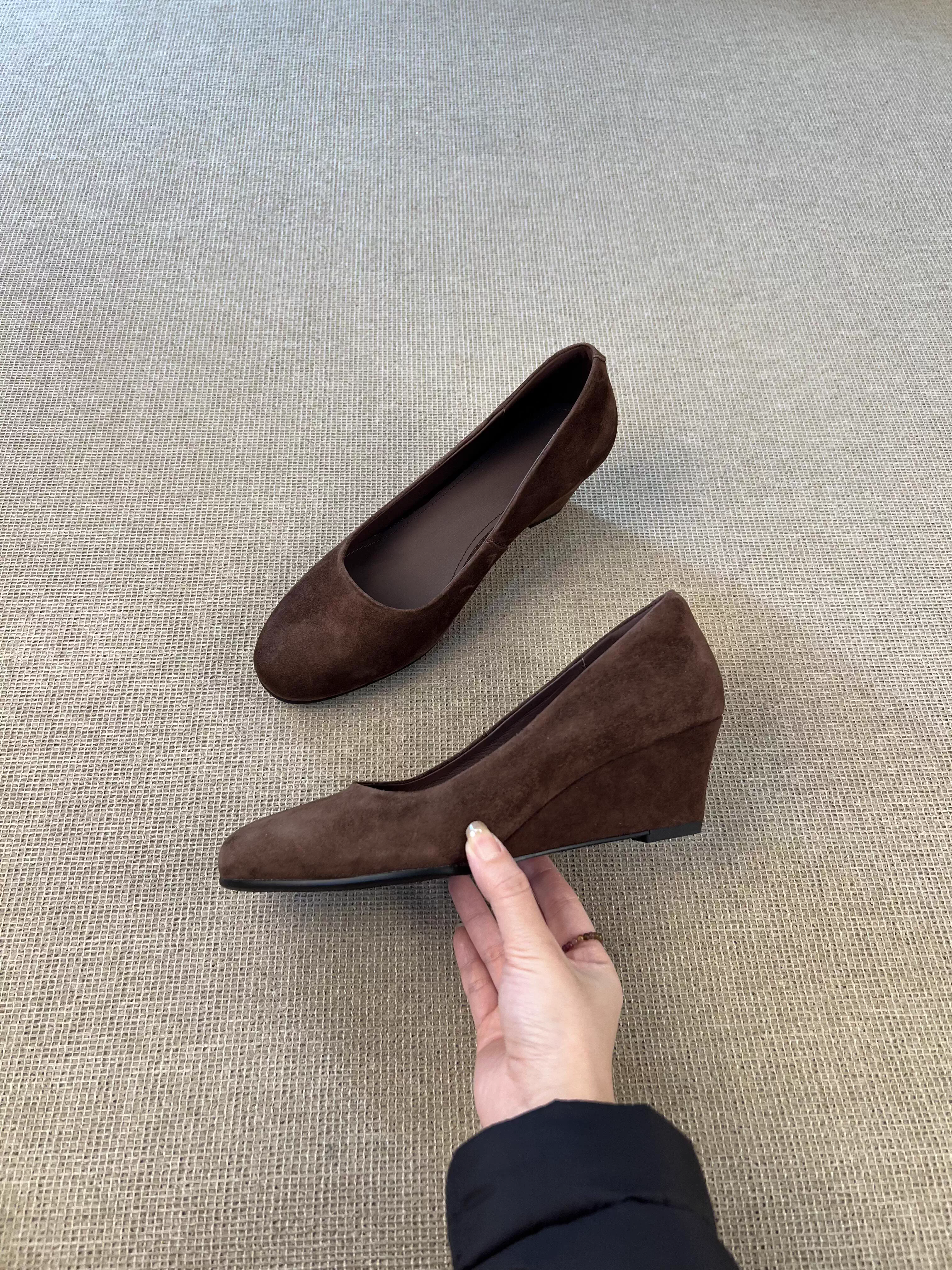 Phiên bản da cừu ~ Giày cao gót đế xuồng mũi tròn kiểu dáng đơn giản, thanh lịch, cao cấp, kiểu retro dành cho nữ