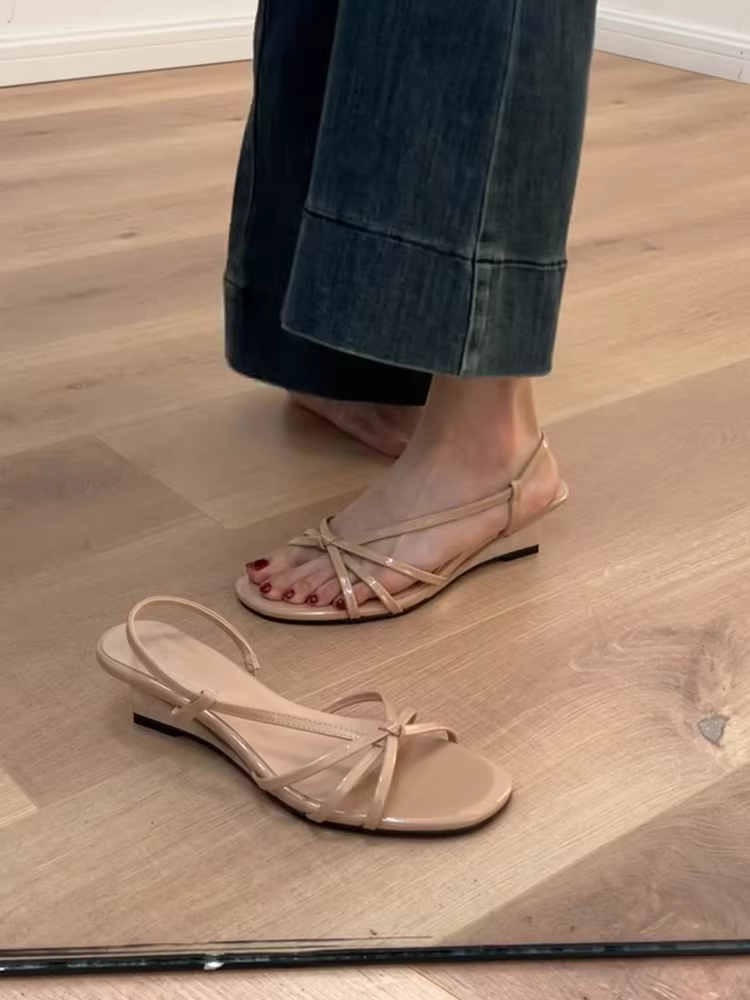 Phiên bản da cừu ~ Dép hở mũi kiểu Pháp dành cho nữ, đơn giản và thanh lịch, thích hợp để phối với váy, dép La Mã đa năng.