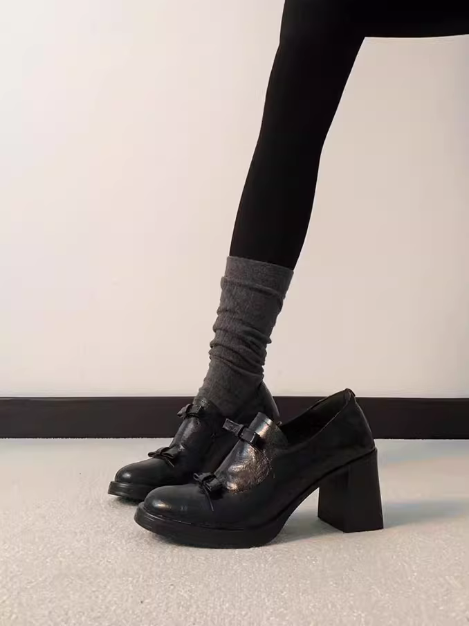 Phiên bản da bò~ Giày lười kiểu ba lê Anh Quốc dành cho nữ với kiểu dáng xẻ sâu, có nơ, da thật, giày cao gót, kiểu lười đi dễ dàng