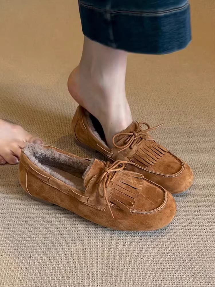 Phiên bản da cừu ~ giày lười da thật kiểu retro dành cho nữ, giày lười đế bằng mũi tròn có dây buộc tua rua bằng da lộn