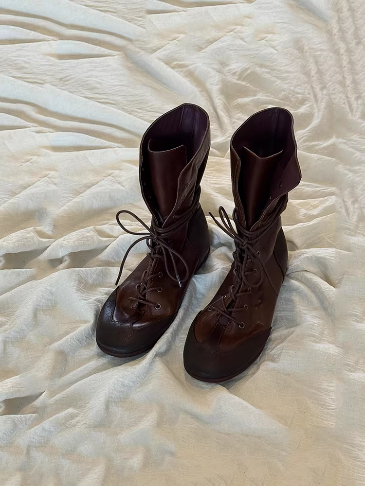 Phiên bản da bò ~ Giày bốt Martin cổ điển sành điệu dành cho nữ, giày bốt cổ điển buộc dây kiểu dáng đơn giản, thiết kế độc đáo, kiểu dáng bốt cổ ngắn đi xe máy