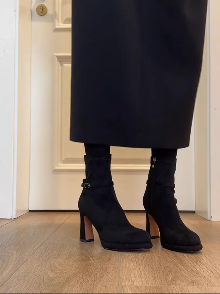 Phiên bản da bò ~ Giày bốt mỏng bằng da thật mờ dành cho nữ, giày bốt Martin cao gót có khóa kéo bên hông kiểu cổ điển với đế chống thấm nước, bốt ngắn màu đen.