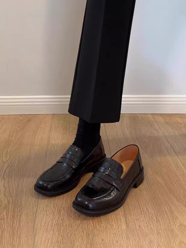 Phiên bản da cừu~ Giày lười da thật cổ điển kiểu retro dành cho nữ, giày đế dày phong cách Anh, giày da nhỏ.