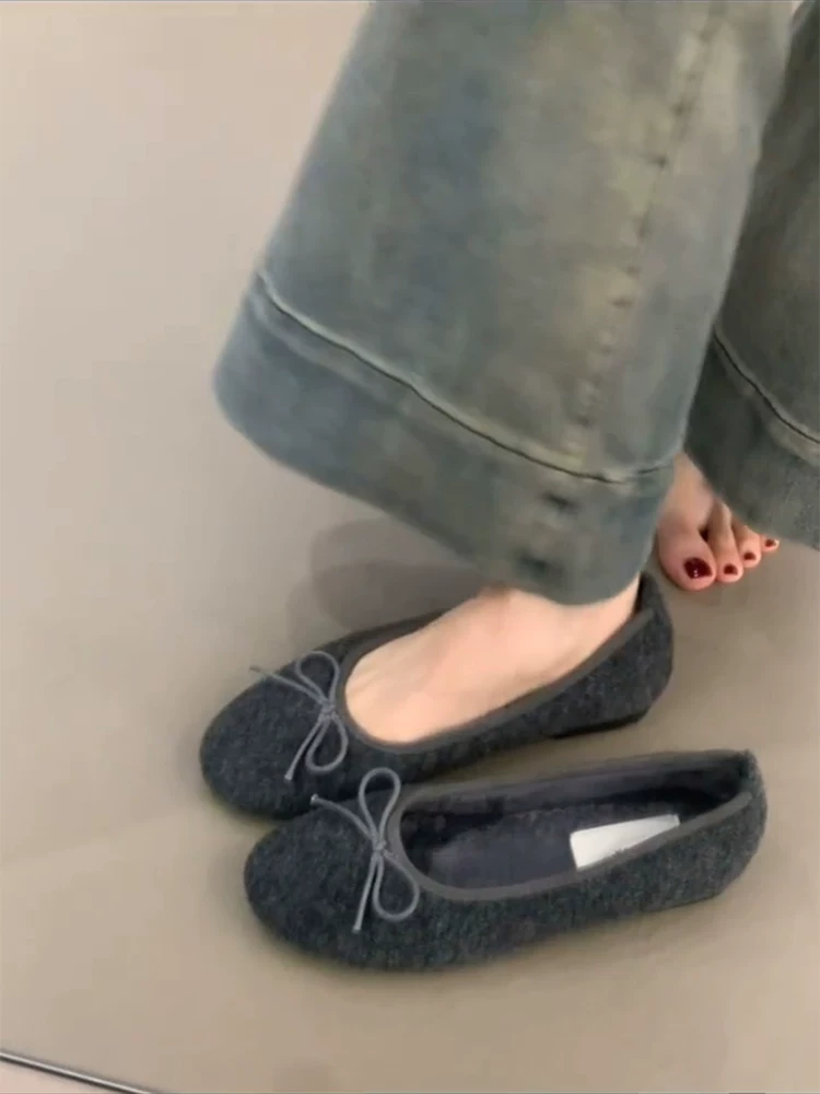 Phiên bản da cừu~ Giày đơn nông kiểu Pháp có nơ nhẹ nhàng thời trang dành cho nữ, giày Mary Jane phong cách và đa năng để mang ngoài trời.