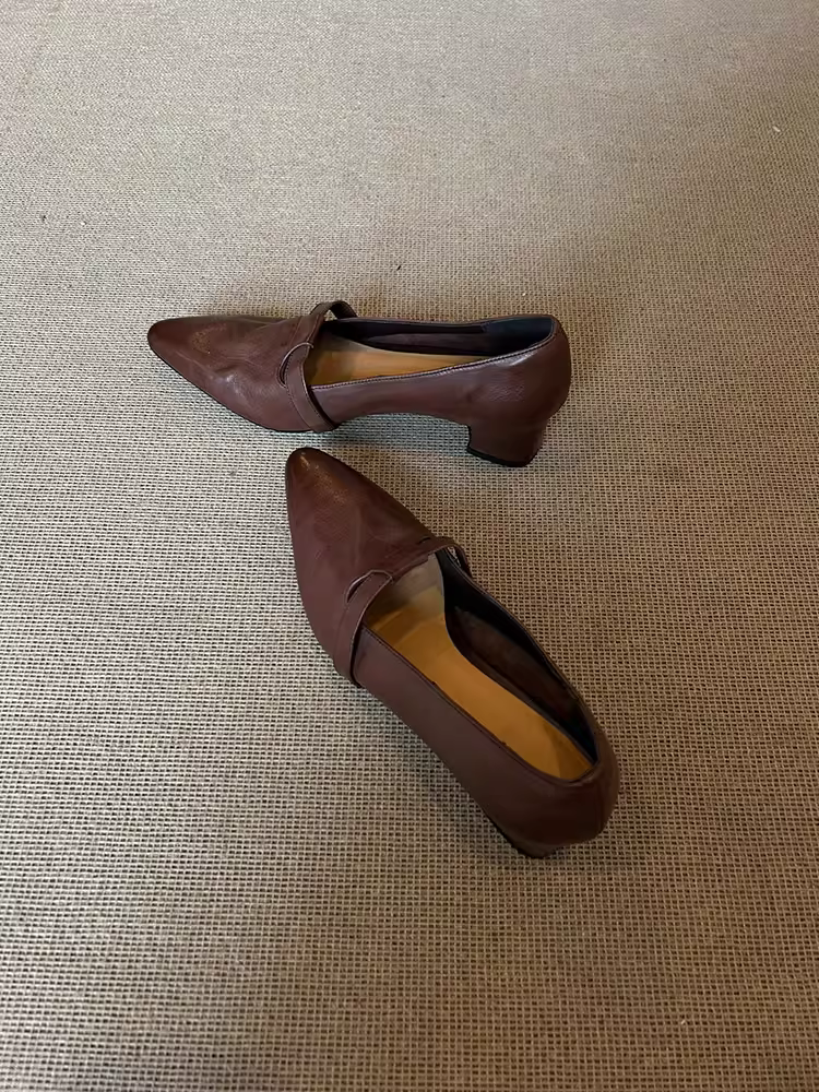 Phiên bản da cừu ~ Giày bà ngoại mũi nhọn miệng nông dành cho nữ, giày da đế dày kiểu cổ điển, giày da đế dày kiểu cổ điển, giày đi làm đa năng.