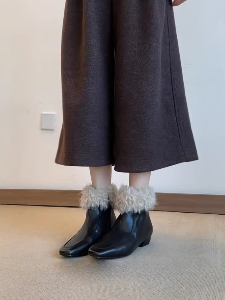 Phiên bản da bò ~ Giày bốt ngắn mùa thu đông mới dành cho nữ, mũi vuông cổ điển, giày bốt ngắn lông thú có khóa kéo bên hông bằng da thật tối giản