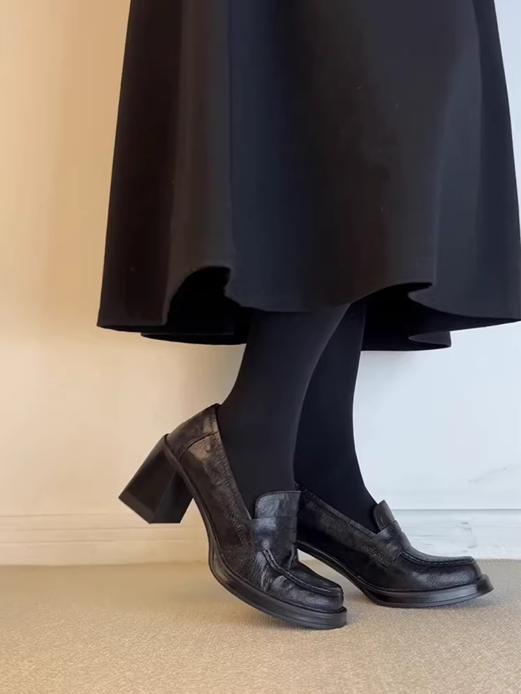 Phiên bản da cừu ~ Giày lười da thật cao gót phong cách đại học dành cho nữ, mũi tròn kiểu Anh, giày đế thô kiểu dáng slip-on, giày da nhỏ kiểu JK