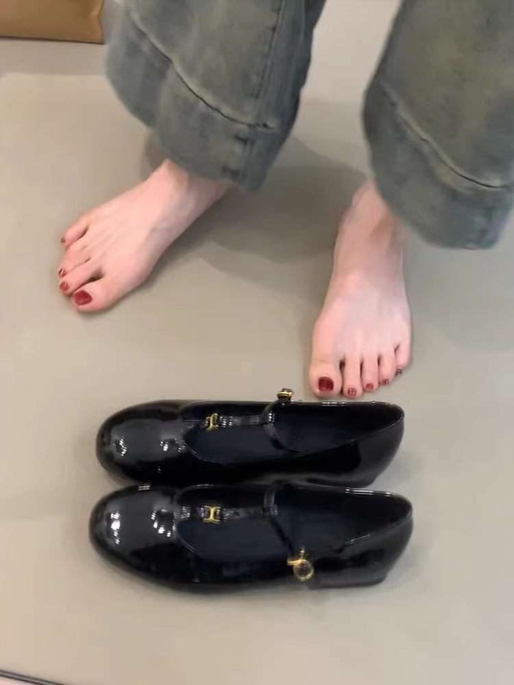 Phiên bản da cừu ~ Giày đế bằng mũi tròn kiểu Pháp cổ điển dành cho nữ, giày đế bằng có dây chữ T bằng da sáng chế, giày Mary Jane đế bằng rỗng