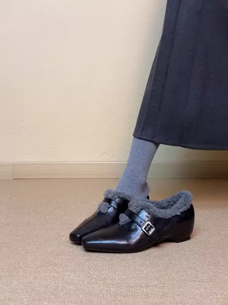 Phiên bản da cừu ~ Giày đơn mũi nhọn kiểu Pháp thanh lịch tăng chiều cao dành cho nữ, giày lông xù kiểu lười, giày đế bằng lót lông cừu ấm áp.