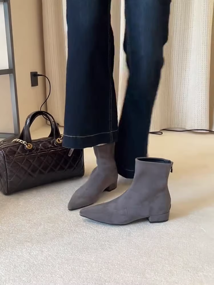 Phiên bản da bò ~ Giày bốt đế bằng mũi nhọn kiểu Pháp dành cho nữ, giày bốt đơn giản có khóa kéo phía sau bằng da lộn cao cấp