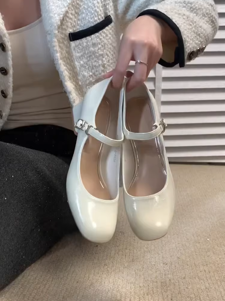 Phiên bản da cừu ~ Giày Mary Jane gót thấp một dây kiểu Pháp dành cho nữ, mũi vuông nông, da thật, giày đơn giản dị và thanh lịch.
