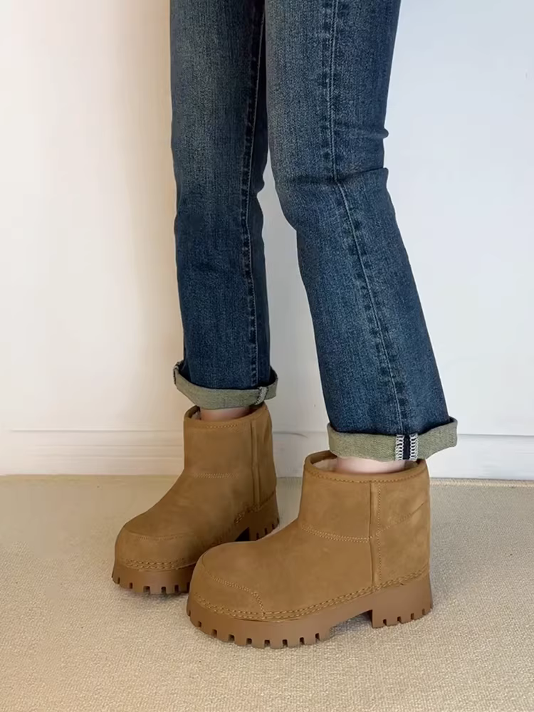 Phiên bản da bò ~ Giày bốt đi tuyết đế dày bằng da cừu cổ điển, da thật, đa năng, dễ thương và độc đáo, giày bốt cotton kiểu dáng dễ mang