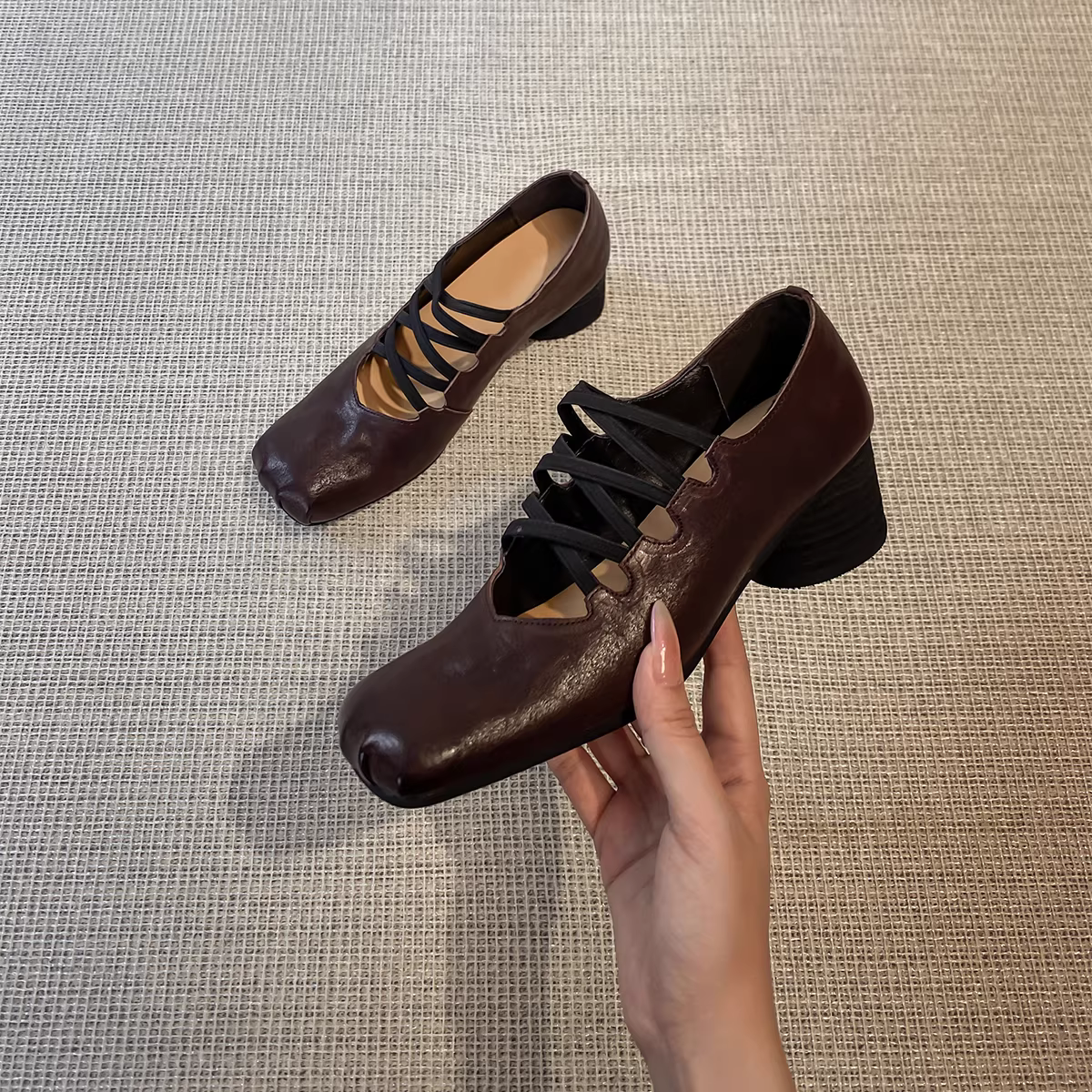 Phiên bản da cừu ~ Giày Mary Jane có quai ngang kiểu cổ điển dành cho nữ, giày đế bằng dày màu nâu, giày ba lê mũi vuông bằng da thật xếp ly