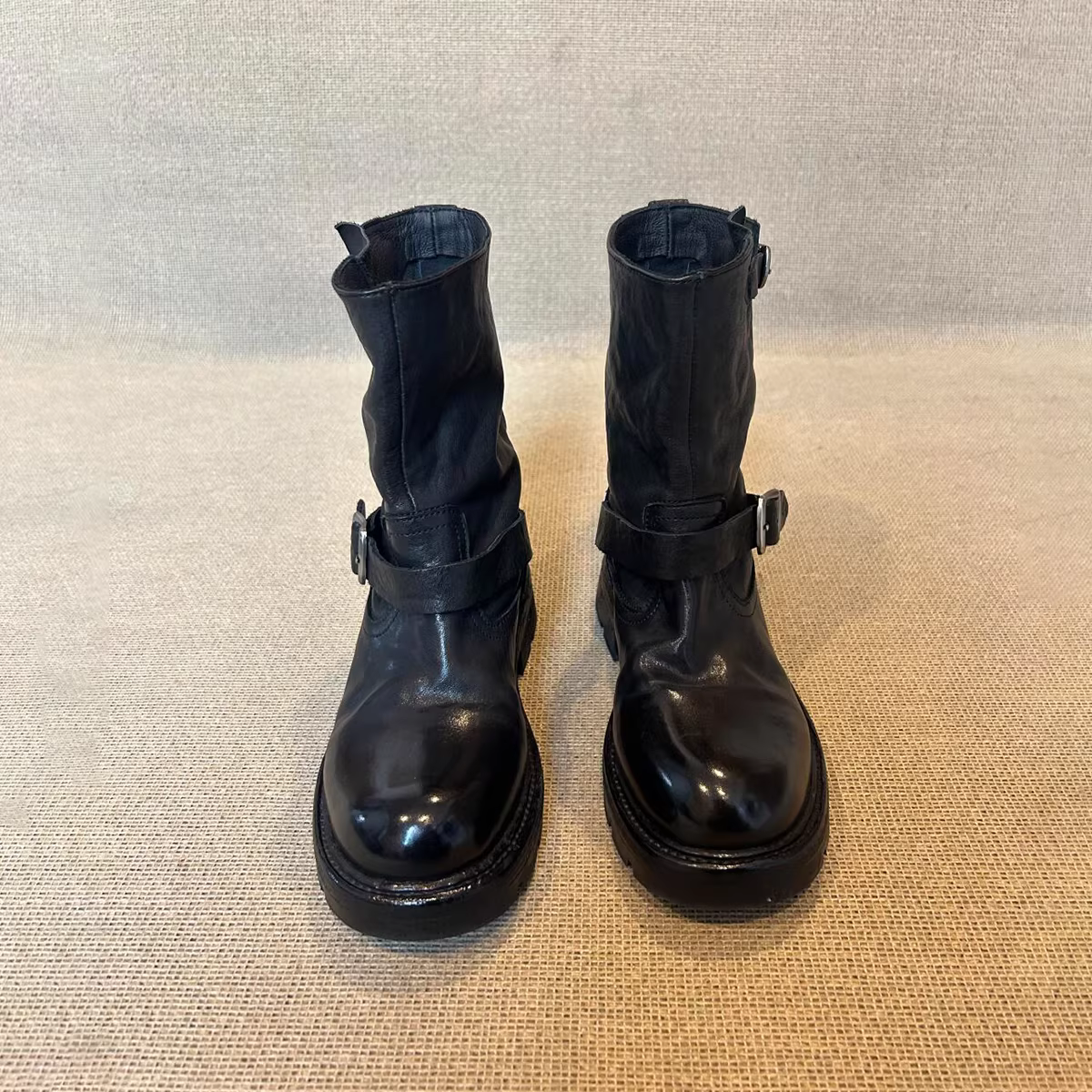 Phiên bản da bò ~ Giày bốt cổ điển cao cấp kiểu miền Tây dành cho nữ, giày bốt Martin da thật dày mũi tròn có khóa thắt lưng, giày bốt ngắn thon gọn.