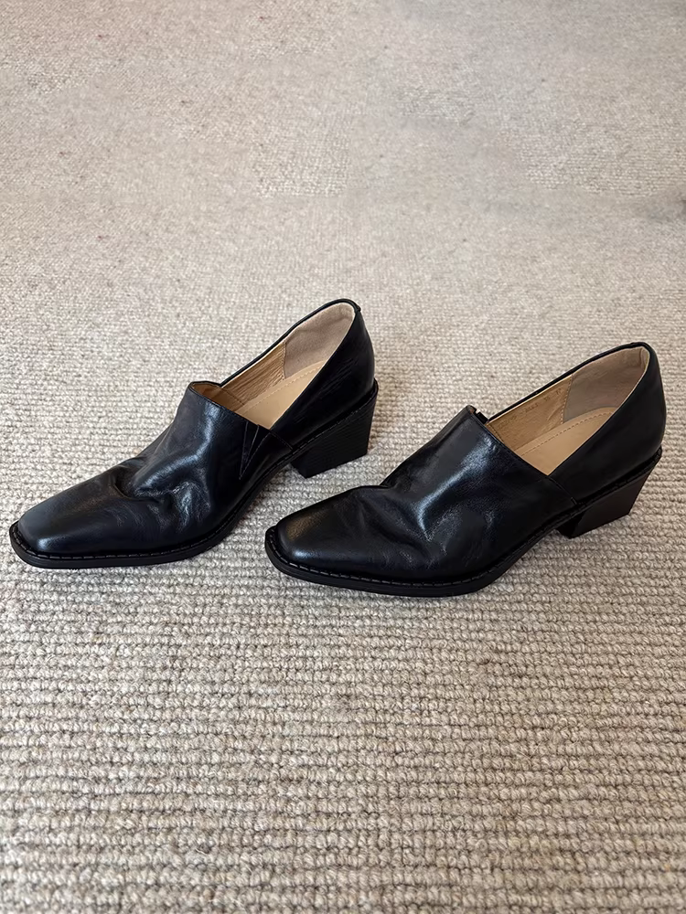 Phiên bản da cừu ~ Giày da nhỏ kiểu dáng trưởng thành, sành điệu và thời trang dành cho nữ, kiểu dáng đa năng, mũi vuông, gót dày, kiểu lười.