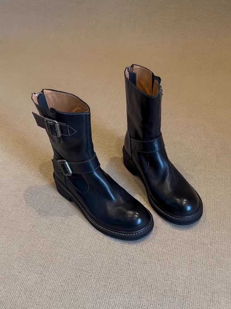 Phiên bản da bò ~ Giày bốt mũi tròn có khóa thắt lưng thời trang dành cho nữ, giày bốt kiểu biker có khóa kéo phía sau kiểu cổ điển, giày bốt kiểu phương Tây.