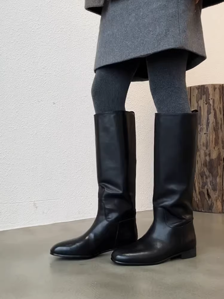 Phiên bản da bò ~ Giày bốt cưỡi ngựa dày đế đen dành cho nữ, kiểu dáng cổ điển đơn giản bằng da thật, giày cao đến đầu gối, đế thấp, thời trang, dài đến đầu gối
