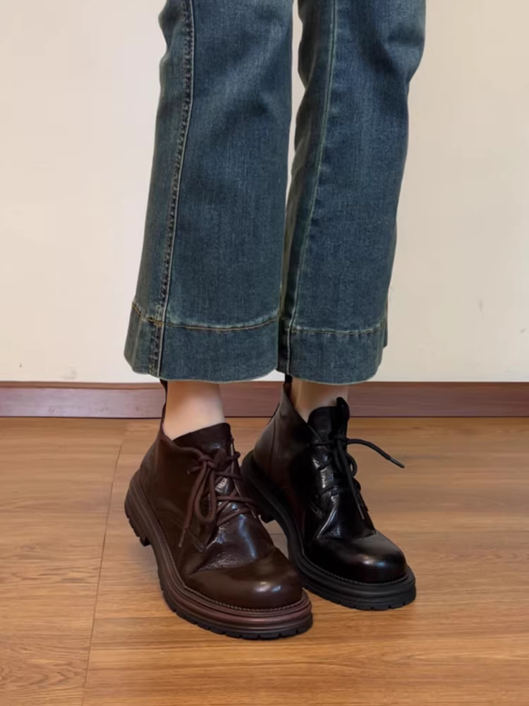 Phiên bản da bò ~ Giày bốt Martin cổ điển bằng da thật đế dày dành cho nữ, kiểu Anh, buộc dây, gót dày, kiểu dáng đơn giản, giúp thon gọn chân, thích hợp đi làm.
