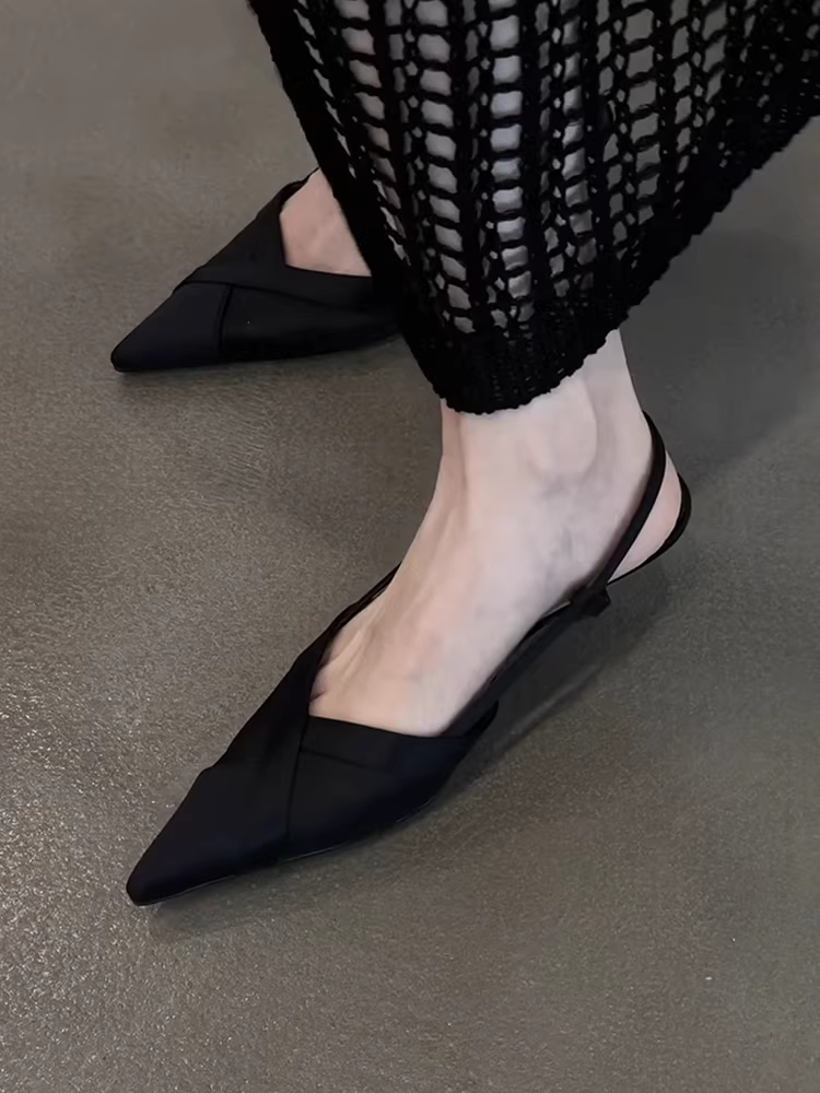 Phiên bản da cừu ~ Giày mũi nhọn màu đen thanh lịch mới bằng da thật dành cho nữ, giày cao gót quai sau đơn giản, dép đa năng
