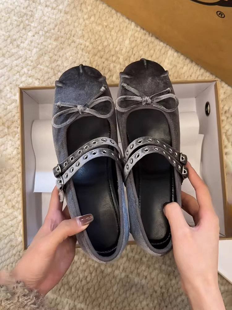 Phiên bản da cừu ~ Giày Mary Jane tăng chiều cao bằng nhung kiểu Pháp dành cho nữ, giày đơn có dây đeo mắt cá chân có nơ dễ thương, gót dày tăng chiều cao